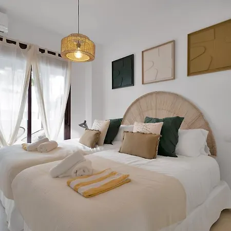 아파트 Elegance And Luxury With A Pool In Miraflores Golf - Casa Golf Riviera Park 3 2 E