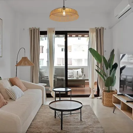 아파트 Elegance And Luxury With A Pool In Miraflores Golf - Casa Golf Riviera Park 3 2 E